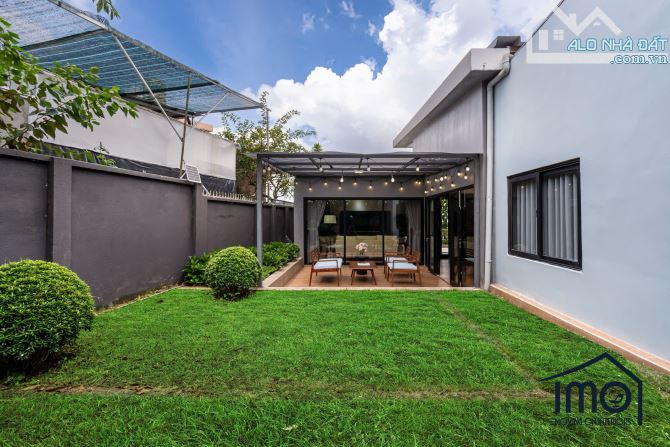 CHIẾC VILLA SÂN VƯỜN TRỆT ĐẶC TRƯNG ĐÀ LẠT FULL NỘI THẤT - 2