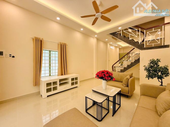 Bán nhà 1/ ngắn Cây Trâm, P11, Gò Vấp. DT 4*15m, 3tấm, HXH 4m, giá 6.5tỷ - 2