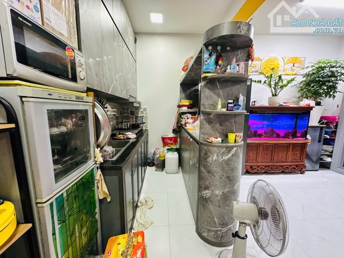 🚀🚀 NHÀ ĐẸP PHỐ VĨNH HƯNG GẦN PHỐ 32m2 *3 TẦNG *2 NGỦ GIÁ 2,9 TỶ - 2