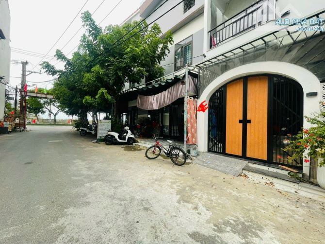 Bán đất kiệt đường nhựa oto 5m Lê Văn Hiến gần Khu Nam Việt Á, gần Trung tâm quận - 2
