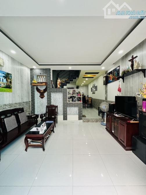 HẺM XE HƠI THÀNH THÁI – Q10 – 98M² (NGANG 8M) – 5 TẦNG – 11 PHÒNG – DOANH THU 60TR/TH - 2