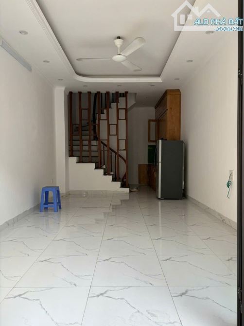 ĐÔNG THIÊN , 35M2 x 5T MỚI , Ô TÔ ĐỖ CỬA , LÔ GÓC THOÁNG , KINH DOANH , 6,8 TỶ - 2