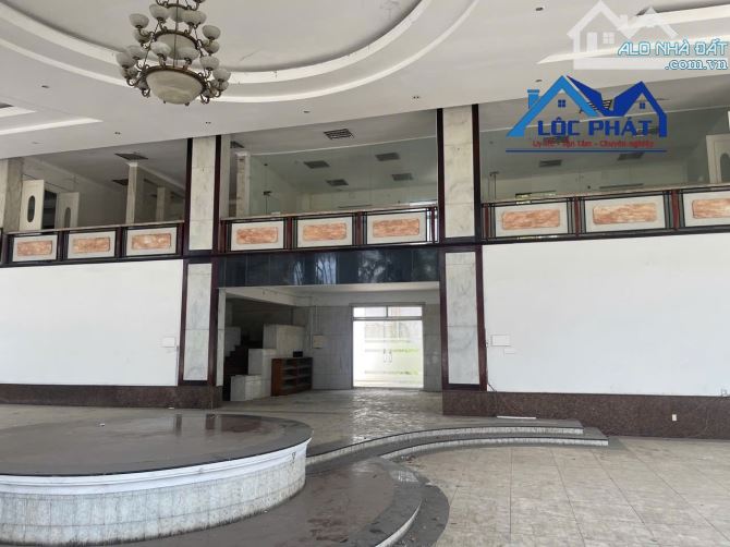Cho thuê kho chứa hàng 10.000m2 TP Dĩ An, Bình Dương giá 100k/m2 DT743A - 2