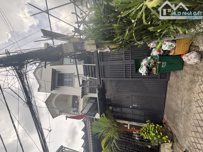 Dãy trọ 2 tầng 115m² gần ĐH Ngân Hàng – Thu nhập 30tr/tháng – 8.5 tỷ - 2