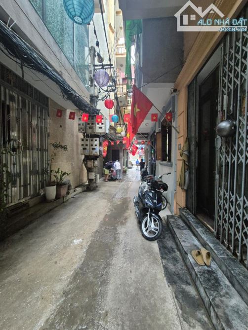 Phúc Xá, Ba Đình💥Ngõ to thoáng 💥Gần phố 💥45m💥Nhỉnh 7 tỷ - 2