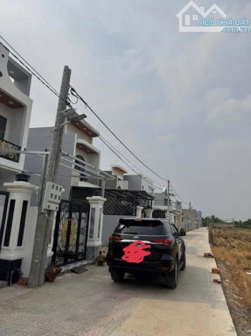 Chủ ngộp bán gấp nền đất ngay nền đất xã long khê cần đước - 2