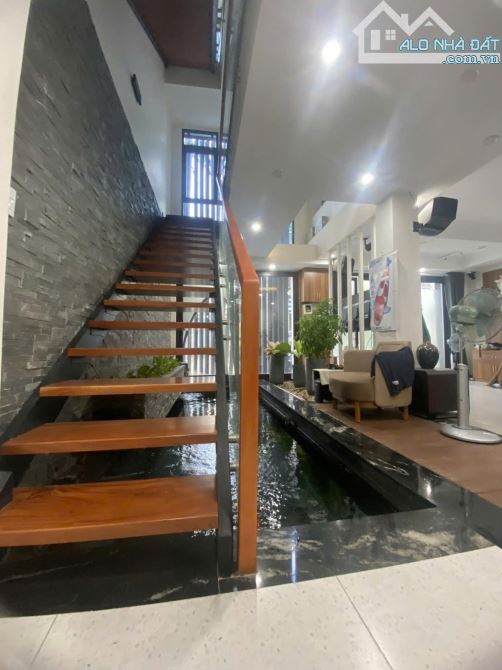 Biệt thự HXH Hoàng Văn Thụ, DT 83m2(7.5x13.5) 5 tầng thang máy, hồ cá Koi,gía còn 18 tỷ TL - 2