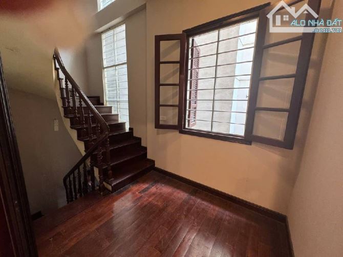 BÁN NHÀ PHỐ TÂY_HỒ P_QUẢNG AN 4T DÂN XÂY CHẮC CHẮN  DT 73M MT9M CHỈ 19 TỶ  +VÀI BƯỚC RA - 2
