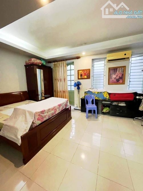 Bán nhà ngã 4 Quang Trung, Văn Phú, Hà Đông, 58m 4 tầng, cạnh trường Nguyễn Huệ, Hơn 8 tỷ - 2