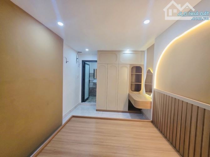 💥 NHÀ MỚI XÂY NỘI THẤT MỚI LENG KENG - HẺM 3M - KHU NHÀ XÂY DỰNG ĐỒNG ĐỀU - 2