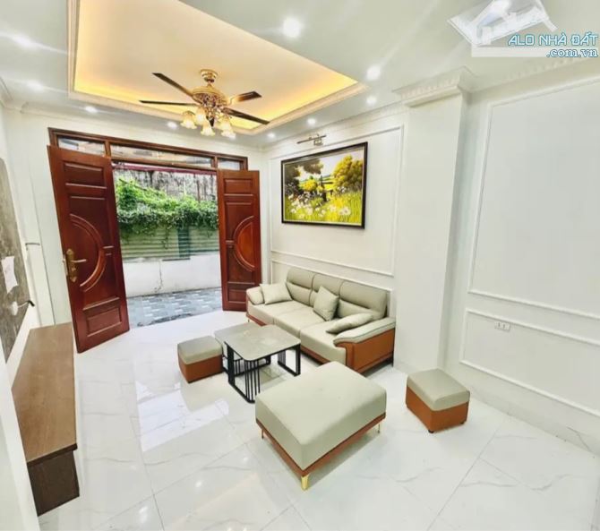 CỔ NHUẾ – NHÀ PHÂN LÔ 30m – MẶT TIỀN RỘNG 5.2m - 2