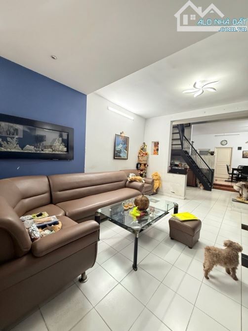 🚗 VỊ TRÍ ĐẮC ĐỊA – GIÁP Q.10 – 86m2 HẺM 6M NHƯ MẶT TIỀN – Ô TÔ NGỦ TRONG NHÀ - 2