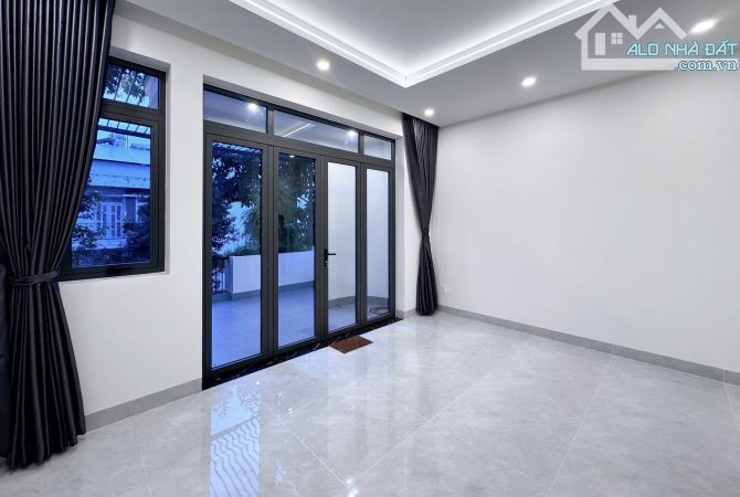 BÁN NHÀ CẦU TRÀM CẦN ĐƯỚC LONG AN – NHÀ ĐẸP 100M² – SỔ HỒNG RIÊNG – GIÁ 2 TỶ 850 - 24
