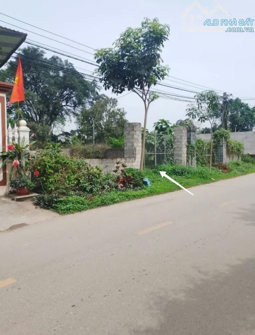 Cần bán 192m - mặt tiền 8.5m tại trục chính Nhuận Trạch - giá lanh quanh 3,x tỷ - 3