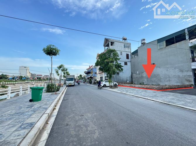 💯💯👌 Lô góc - Vị trí VIP - View Kênh Đào - KĐT Happyland - Đường QL3 - Đông Anh 💯 - 3