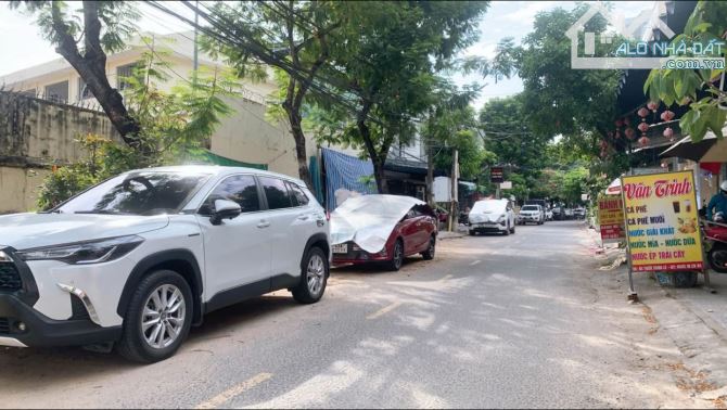 Chính chủ bán đất mặt tiền đường Trần Xuân Lê , Sát Hà Huy Tập , Vị Trí Quá Đẹp - 3