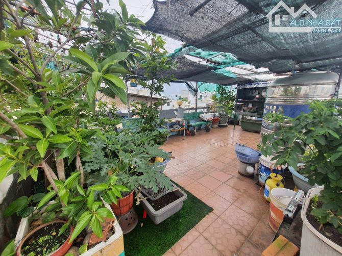 Nhà Hoàng Xuân Nhị - 4,5 x 24M - 8,2 Tỷ - Ngay Âu Cơ - 3