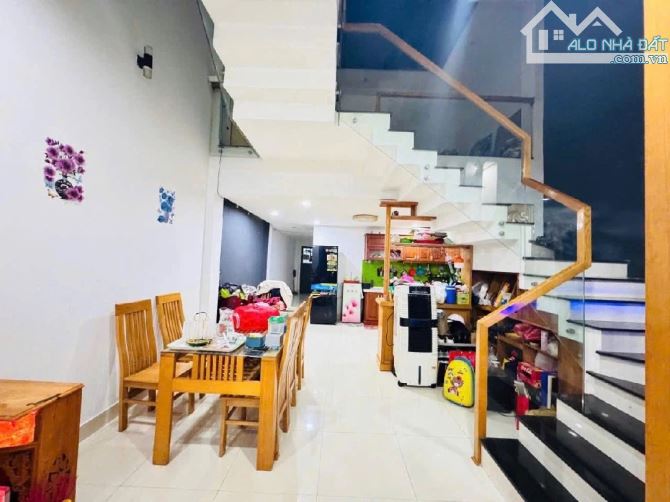 Nhà 3 tầng mặt tiền Nhơn Hòa, gần bến xe trung tâm Đà Nẵng - 3
