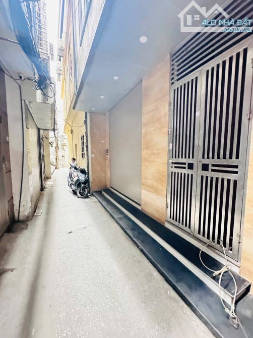 🏡 BÁN NHÀ CẦU GIẤY – 46M² – 4 TẦNG – MT 5.2M – GIÁ 11.5 TỶ - 3