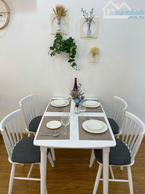Bán CH Sky Garden 2, Phú Mỹ Hưng, Q7, DT: 81m2, 2PN, 2WC, full nội thất, giá: 4.850 tỷ - 3