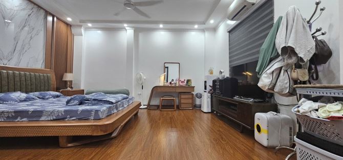 BÁN NHÀ QUỐC TỬ GIÁM ĐỐNG ĐA 45m 5T Mt 8m GIÁ 9.5 TỶ NGÕ THÔNG 2 THOÁNG KINH DOANH. - 3