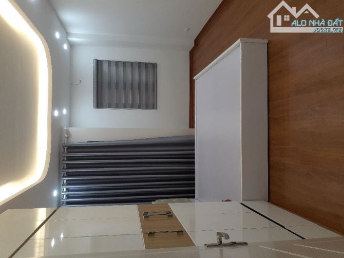 NHÀ MỚI–NỘI THẤT ĐẸP–XÂY CHẮC CHẮN – NGÕ THÔNG – CÁCH 20M RA Ô TÔ_ 5 TẦNG – 31M2-9,5 TỶ. - 3