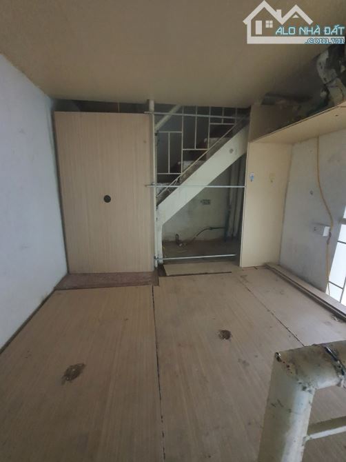 CẦU GIẤY 34M² – 15M RA Ô TÔ – TRUNG TÂM – GIÁ ĐẦU TƯ – 5.85 TỶ - 3