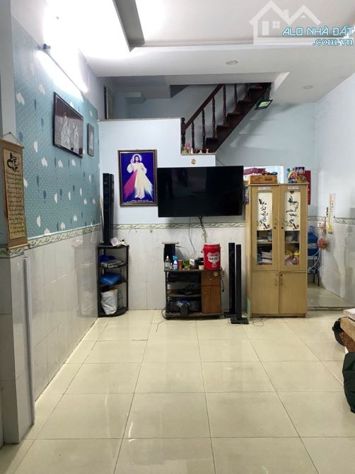 🏡 Nhà 2 Tầng, Hẻm Rộng, Thu Nhập Dòng Tiền - Mã Số: NTK-25.8-593 - 3