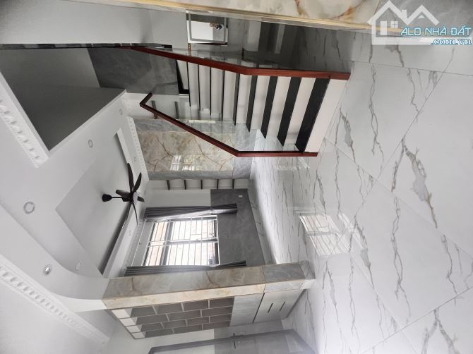 🔥 BIỆT THỰ MINI SIÊU ĐẸP – KHU CHỢ TÂN HƯƠNG – HẺM 10m THÔNG – NGANG 8.7M - GIÁ CHỈ 7.65T - 3