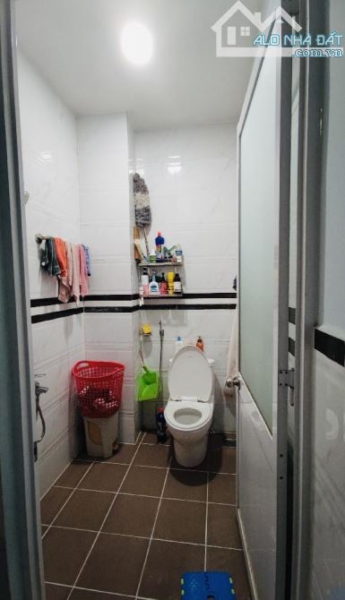 NHÀ ĐẸP , 10M RA NGUYỄN DUY TRINH , TIỆN KINH DOANH MỞ CTY, 6.6 TỶ TL . - 3