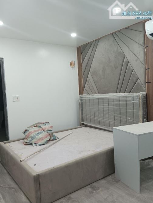 🌹 NHÀ NGUYÊN CĂN 5 TẦNG – LÔ GÓC 2 MẶT TIỀN – 30M2- PHỐ TÔN ĐỨC THẮNG- ĐỐNG ĐA - 3