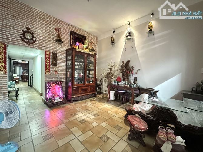 HÀNG NGON HẺM Ô TÔ CÁCH MẠNG THÁNG 8 - QUẬN 3 - DTCND:72M2 - 4 ❌ 18 - 2 TẦNG - CHỈ 12,3 TỶ - 3