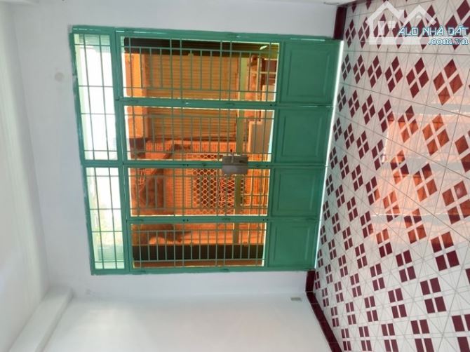 HẺM 8M - 5 TẦNG - GẦN AN DƯƠNG VƯƠNG Q.5 - GẦN 40m2 - VÔ Ở LIỀN. - 3