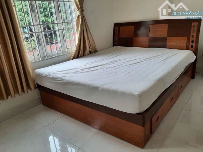 Hẻm 6m 125/2a Hòa Hưng Q10 5x10m 2L đủ nội thất - 3