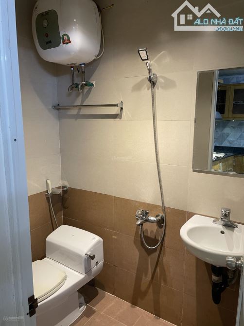 Cho thuê nhà riêng 2 tầng đủ tiện nghi phố Ô Đồng Lầm, Hồ Ba Mẫu - 3