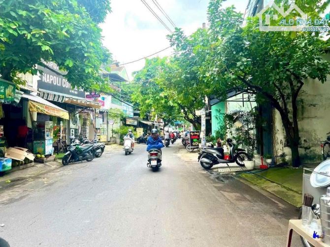Bán NHÀ HẺM 10M KD 107/ NGUYỄN VĂN KHỐI 4.5X24M - 11TỶ 9 TL - 1