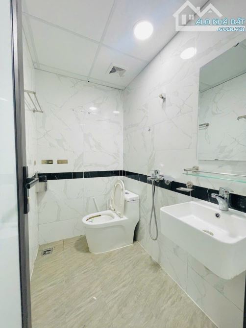 Cho Thuê CCMN 82 Phú Đô Nam Từ Liêm 50m2 2N1K Cửa Sổ Ban Công Thang Máy Trống 10P Full Đồ - 3