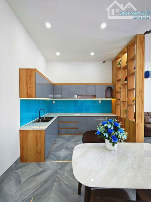 Bán gấp nhà 175m2  ở Tân Thạnh Đông giá 998 triệu sổ hồng riêng - 3