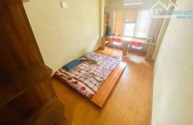 Cho thuê nhà ngõ 147 Tân Mai, 4 tầng x 33m2, 3 ngủ, full đồ vào ngay - 3