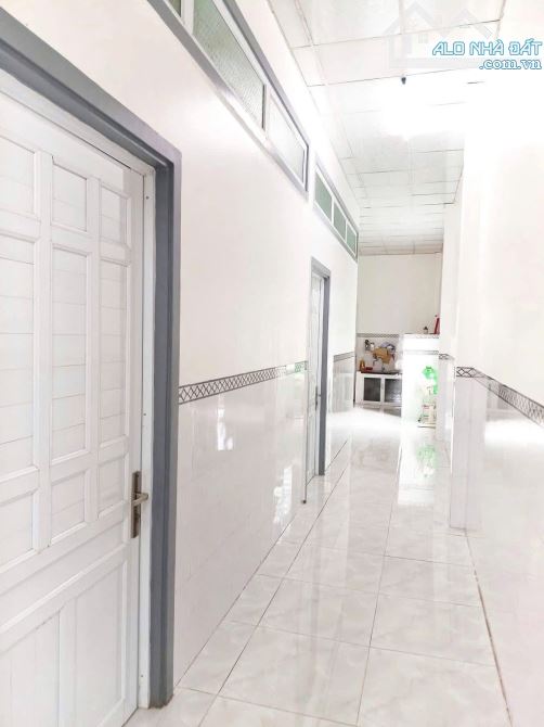 Bán gấp nhà c4 tại lê minh nhựt , tâ thông hội 815 triệu dt 149m2 , sổ hồng riêng - 3