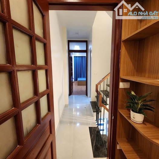Bán gấp Nguyễn Lương Bằng 30m2, 4T 4 ngủ thoáng, ở ngay hiếm - 3