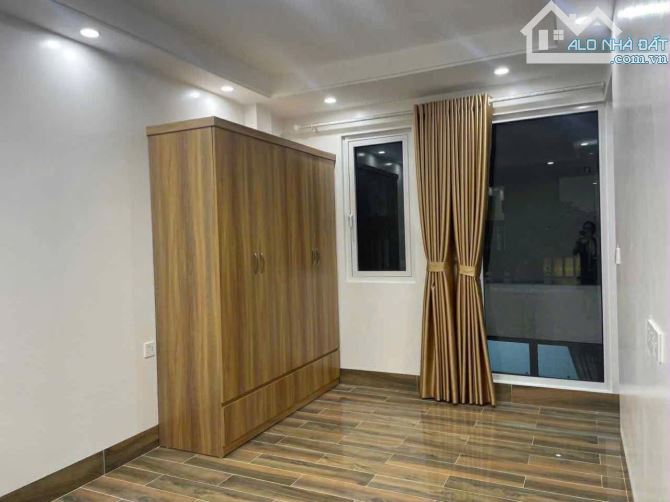 Bán gấp nhà đẹp Hoa Bằng, Cầu Giấy, 6 tầng thang máy, ngõ thông gần chợ, nội thất hiện đại - 3