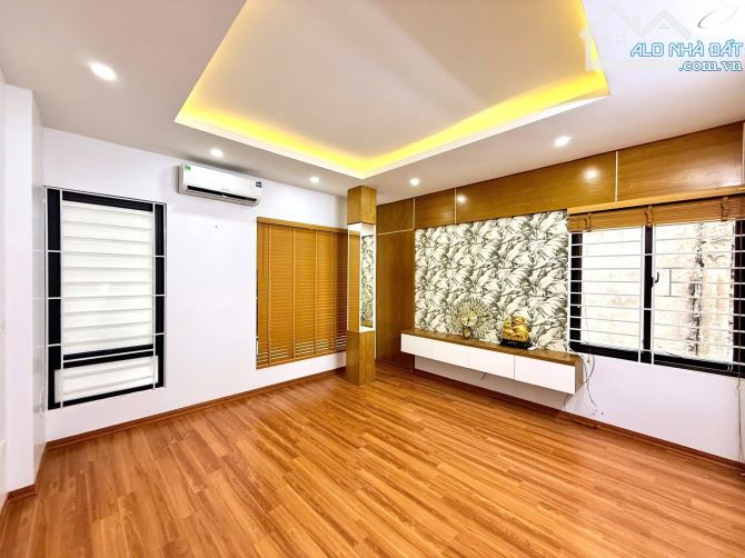 PHÁO ĐÀI LÁNG NHÀ ĐẸP  LÔ GÓC. 31m2 - 7.85ty - 7.85tỷ ĐỐNG ĐA RẤT NHIỀU TIỆN ÍCH … - 3