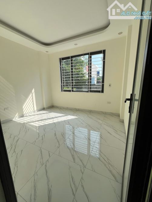 Bán nhà riêng tại Độ Chàng,Đại Thành giá nhỉnh 4tỷ, 45m2 ô tô đỗ cửa - 3