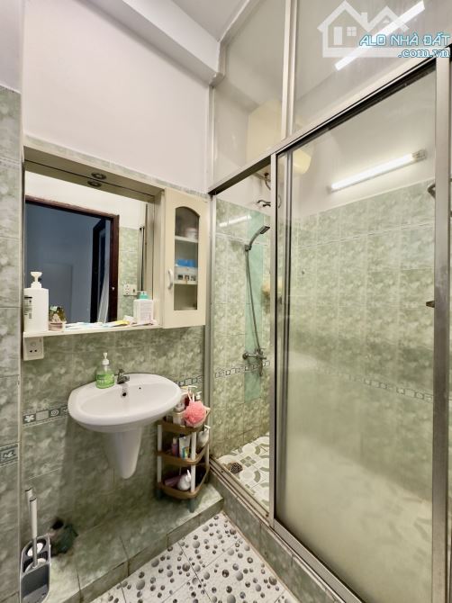 Bán nhà mặt tiền Phú Nhuận - khu PXL - 4 tầng - kinh doanh - 3