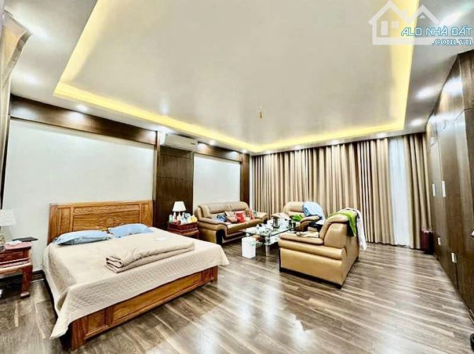 Bán nhà phố Trần Quang Diệu 76m2 mặt tiền 6.2m, 5 tầng ô tô đỗ 50m ra Hồ Hoàng Cầu - 3