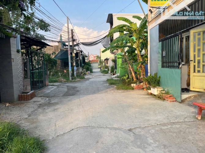 CẦN TIẾN BÁN GẤP LÔ ĐẤT 5x18 FULL THỔ GIÁ 1TY3 SHR SANG TÊN NGAY - 3
