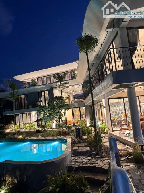 Chuyển nhượng căn Villa 1400m2 siêu đẹp bám sông đà - 3