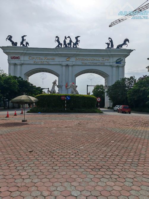 Bán biệt thự  tại CIPUTRA, Tây Hồ, 246m2, mt 12m, nhỉnh 60tỷ. - 3