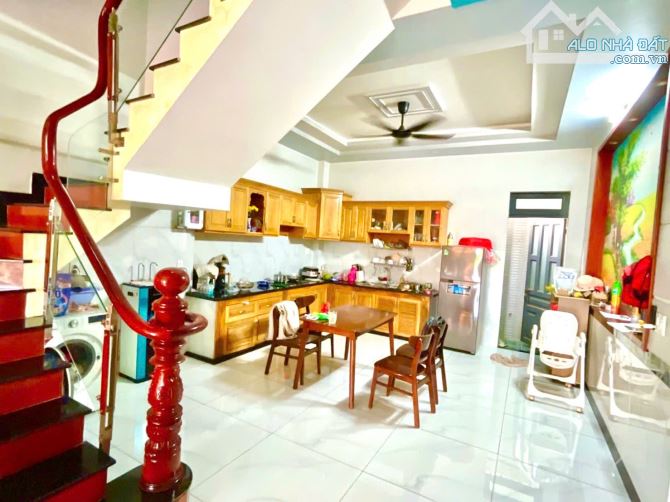 💁‍♂️ Bán nhà 3 tầng 60mv, Công nhận đủ, Không QH, LG. KDC, Mặt tiền đường trục chính. - 3